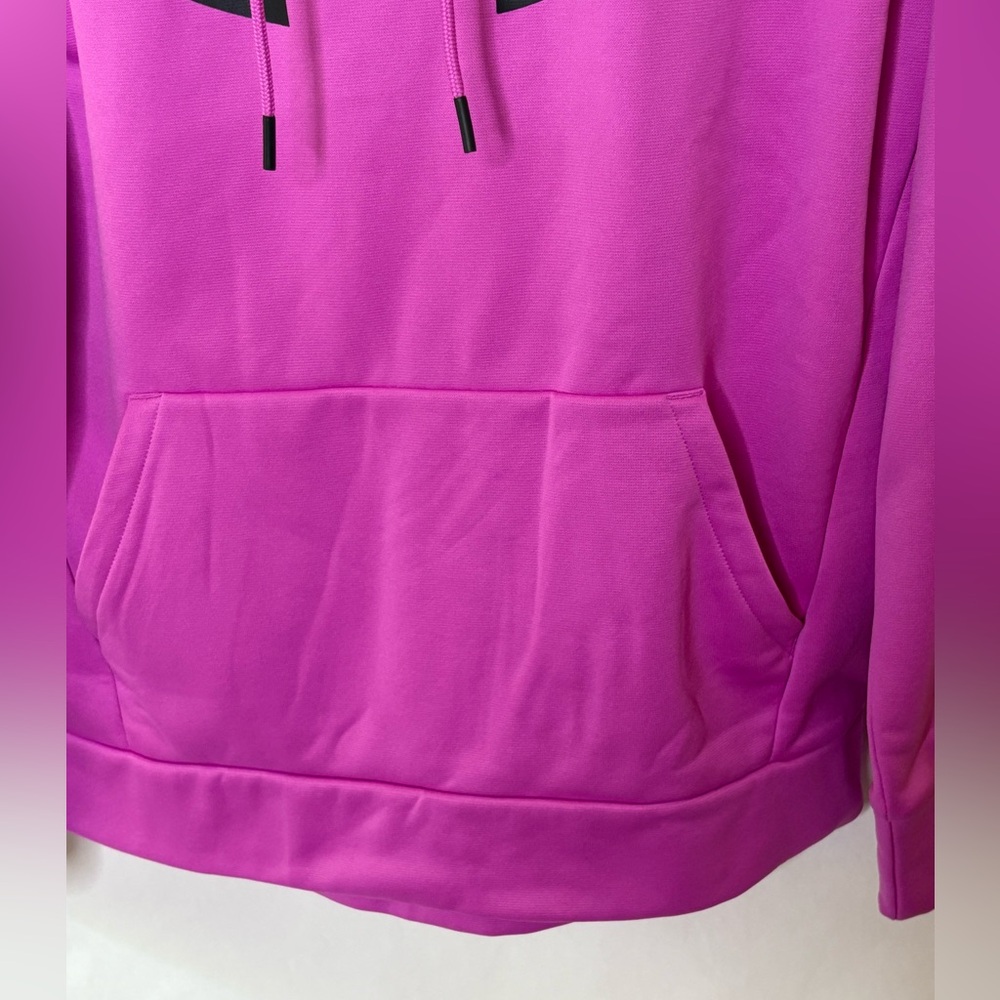 NEW w/tags!Women’s Medium Under Armour Fleece Hoodie .Vivid Magenta w black logo - Picture 9 of 9